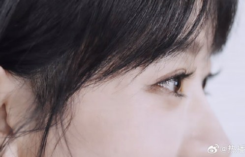 赵丽颖“静候清秋”暗藏玄机，立秋见分晓