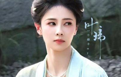 白鹿被指在电视剧《莫离》开机前换掉整个编剧团队，于正正面回应：没才华的人靠撕别人把名字署在热搜上