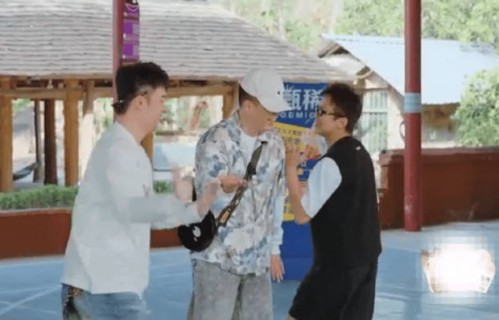 在娱乐圈，陈赫鹿晗邓超这个“铁三角”组合还发生过哪些有趣的故事？|马頔反应|哈哈哈哈哈（真人秀）|泥潭|马頔|队友