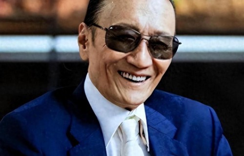 宣布谢贤去世仅1天，江湖地位、人情冷暖 在他身上展现的淋漓尽致