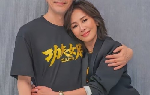 刘嘉玲和周星驰的合照为什么会登上热搜？