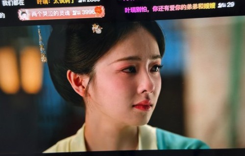 你觉得白鹿现在的演技进步明显吗|莫离|电视剧剧情讨论|叶璃|哭戏|质疑
