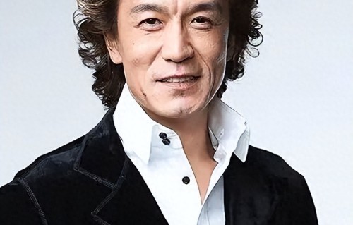 时隔多年李咏死因被揭开，妻子哈文道破真相，难怪选择葬身美国！ 