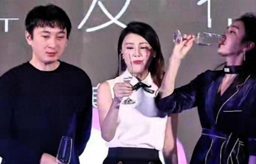 陪玩陪睡已过时！继被注射药物、关晓彤事件后，王阳也被曝猛料