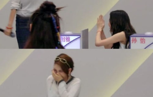 孙怡看乌兰图雅表演时笑到喊“我求你了姐”，当时还有哪些明星在场？|综艺搞笑瞬间|孙怡名场面|明星趣味互动|乘风后台|李小冉