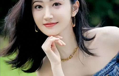 景甜近期风波不断 