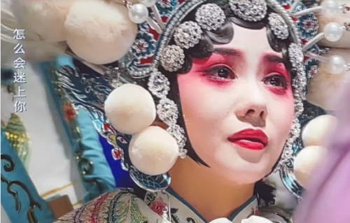 《主角》结局，才知她俩是秦娥对照组，一个疯了一个入狱截然不同