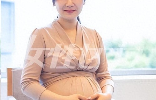 福原爱37岁再婚怀三胎，江宏杰一句有送祝福让全网沉默了