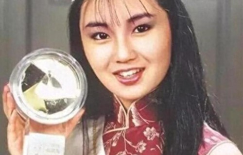 张曼玉：从港姐花瓶到柏林戛纳双料影后，华语影坛再无第二人