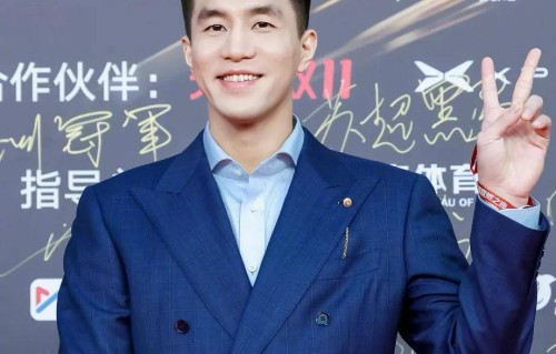 郭艾伦否认被熟人诈骗！放话要追究报道者责任，多家媒体受波及