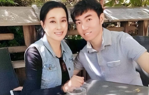 刘晓庆与外甥矛盾被扒，曾吐槽恋爱后反骨，忍受不了外甥重视女友