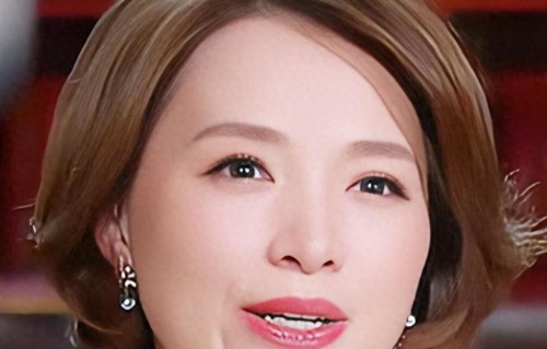 董卿：母亲因癌离世3个多月，余生我会托起父亲的晚年