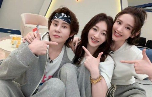 唐艺昕王濛李小冉小考前现跑路传闻