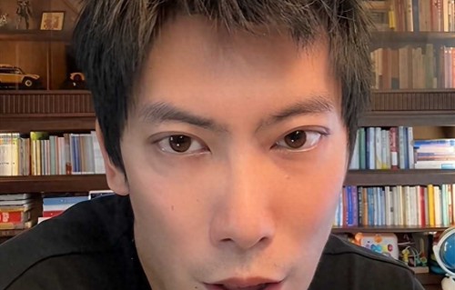 白冰控诉被前员工做局后续！对方硬刚现身回应，网友：这面相挺狠 