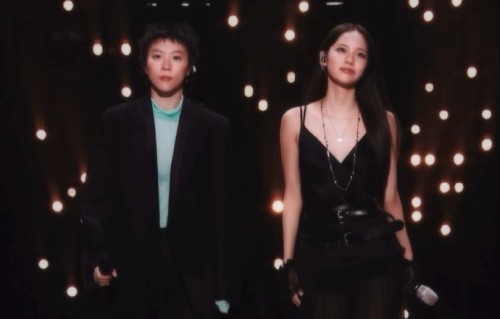 欧阳娜娜窦靖童舞台封神，从质疑到真香！