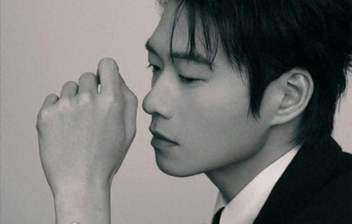 继肖战进组之后，魏大勋进组《十日终焉》，饰演关键角色楚天秋