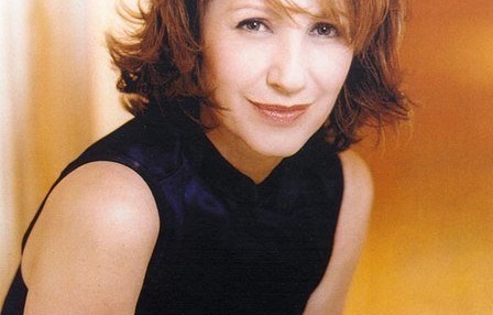 纳塔莉·贝伊曾与哪些著名导演合作过？