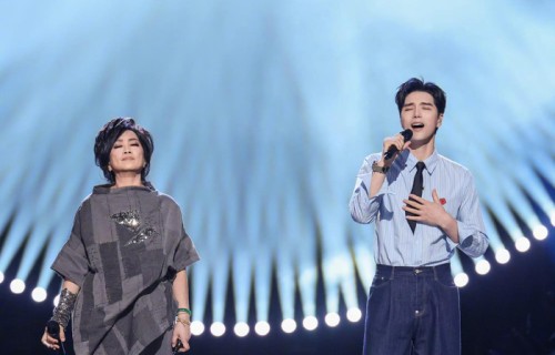 阿云嘎锤娜丽莎海来阿木炎明熹等帮唱，《歌手2026》联名赛开唱|阿尔伯特·斯纳吉|尤长靖|齐豫|安雨|周兴哲