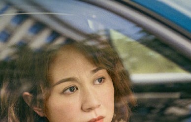 马丽在《第二十条》中饰演什么角色获奖？
