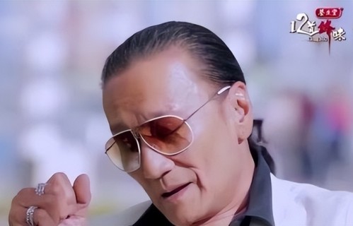 事实证明：这才是谢贤与谢霆锋，暮年父子间“最动人的双向奔赴”