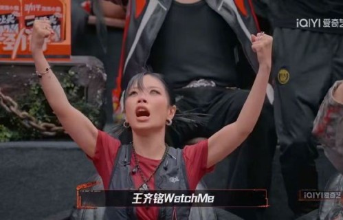 万妮达私下有哪些可爱的小习惯？