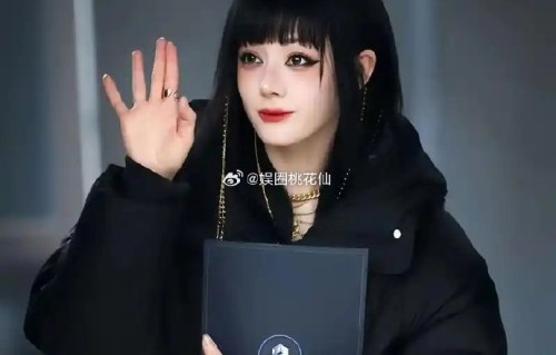 迪丽热巴为何从紧绷转向放松的心态？