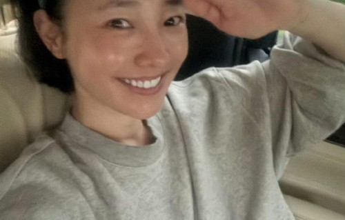 白百何素颜照曝光后网友如何评价她？