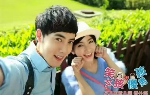 李晟丈夫李佳航如何看待妻子和张睿的互动？
