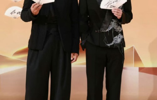 邵兵之子邵子恒为何继续参加《披荆斩棘》？