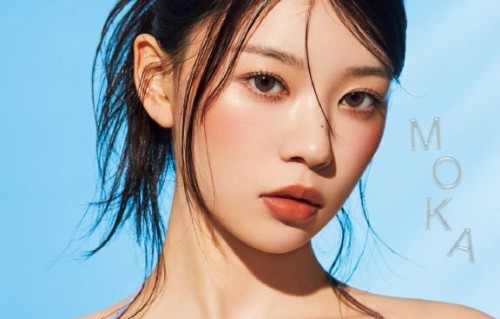 ILLIT成员Moka如何看待组合从可爱到自信的风格转变？