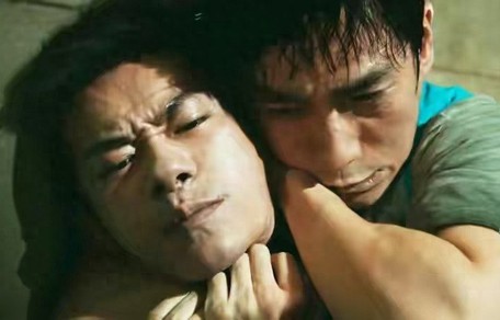 上映两天3个亿票房，看完《惊蛰无声》我想说：张艺谋这次又赢了|杨幂|春节档|沈腾|灯塔|片子