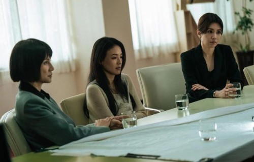 Netflix《回魂计》爆火！舒淇贾静雯李心洁飙戏，究竟谁状态好？