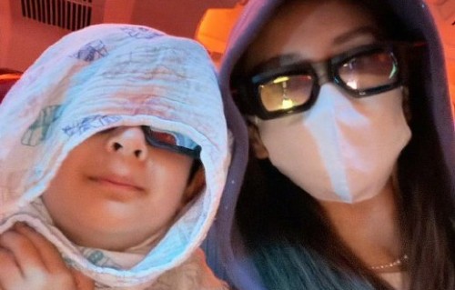 成为母亲后，杨颖的演艺事业和角色选择发生了哪些变化？
