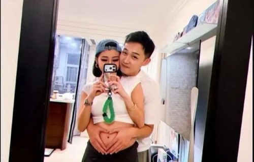 恭喜！TVB功夫新星结婚不到三月宣布当爸，老婆家世显赫
