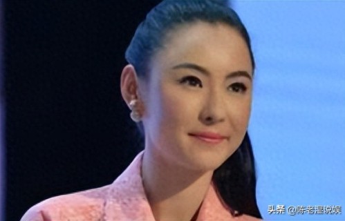 年轻时的张柏芝，美晕了，连她本人也说过:我只承认黎姿比我漂亮 