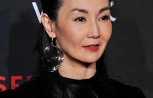 张曼玉：十段恋情皆无果，情场失意家财散尽，半生孤独皆有缘由