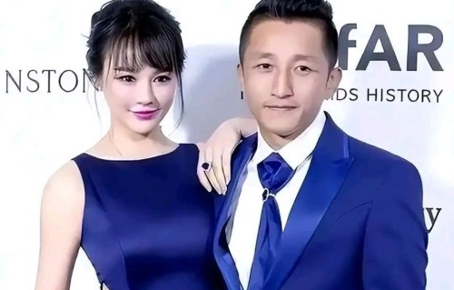 邹市明自爆带消磁身份证阻拦离婚，官方科普打脸：身份证根本不会消磁