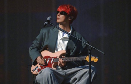 公众和行业对单依纯演唱会侵权风波的主要看法是什么？|李荣浩|许可|版权|维权|法律