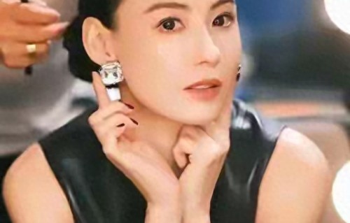 张柏芝坦言，妈妈是一生的事业，在她心中家庭永远排在第一位_桥边自在看落日