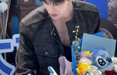 粉丝为何将张康乐视为“激发向上生长的精神坐标”？|电视剧剧情讨论|粉丝表白|偶像|沉默|张起灵