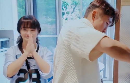 拜托！别再可怜邹市明了，他压根不需要