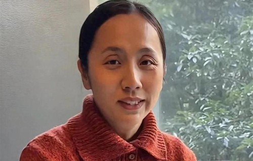 彭亚楼爸爸终于出现了，卖房救亚楼曝光，刘宁说出内心想法，祝福
