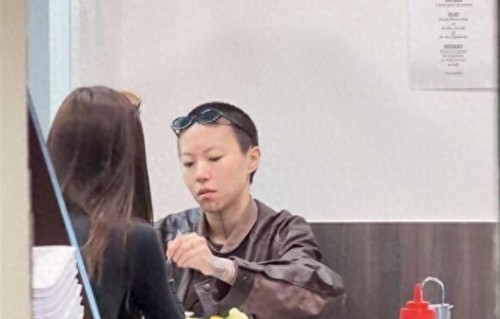 巴黎偶遇再添实锤？窦靖童宋妍霏一碗河粉吃上热搜
