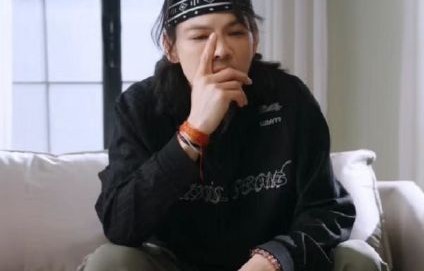 向佐一家现身珠海长隆海洋王国的视频