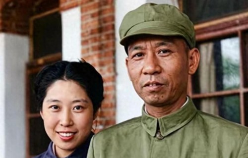 王光美真是太美了，与刘少奇结婚后相互扶持，共同经历了艰难岁月