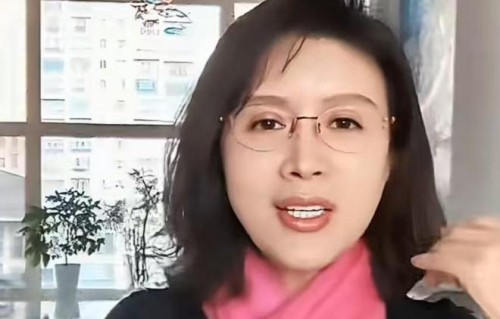 金巧巧直面腮肉消失，自曝年轻时打胖脸针，后悔不已直呼别乱医美