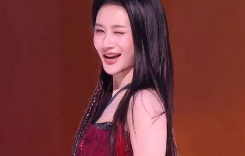 何宣林舞台专属wink告白李兰迪，戏外姐妹情引爆全网热议