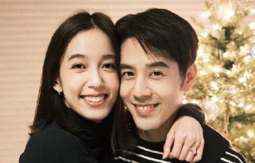 陈庭妮胡宇宇官宣视频中女儿英文名Caitlyn有何含义？