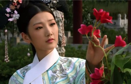 甄嬛传:她是剧中让浣碧都嫉妒的女人，演第一场戏就被皇上赐死!_订阅