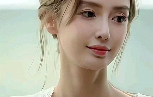 才知道Angelababy就是杨颖，之前还以为是两个人